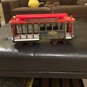 Ghiradelli Collectors Edition trolley